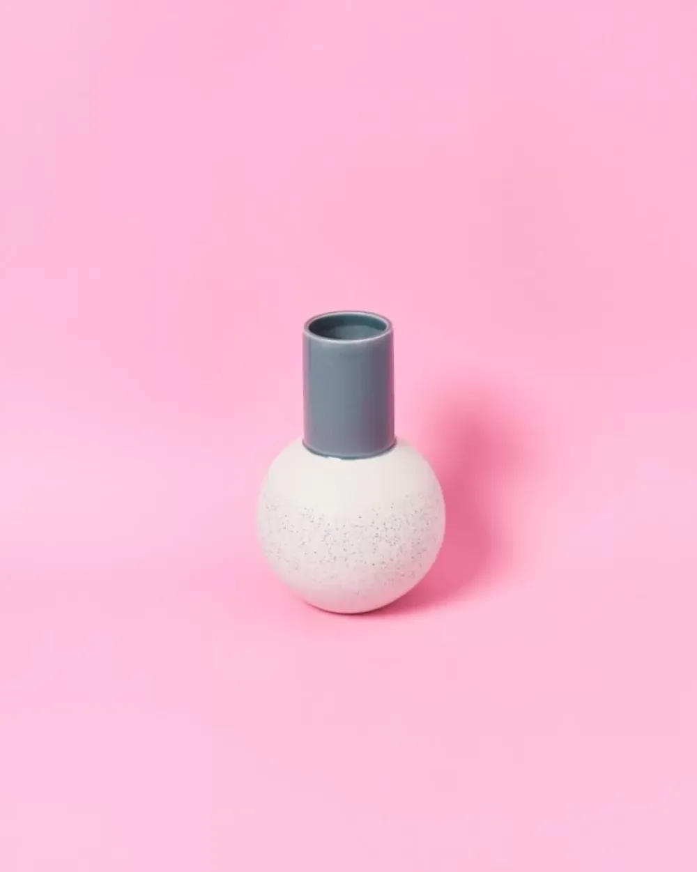 Motel a Miio Bola Vase M Graublau Gesprenkelt