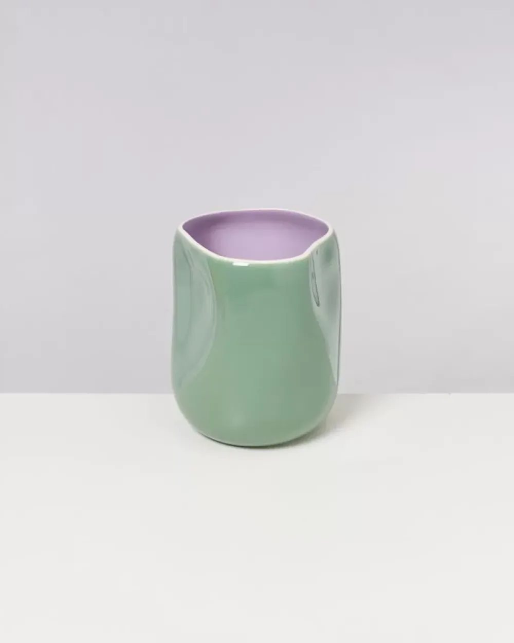 Motel a Miio Joao Vase L Salbei Lila