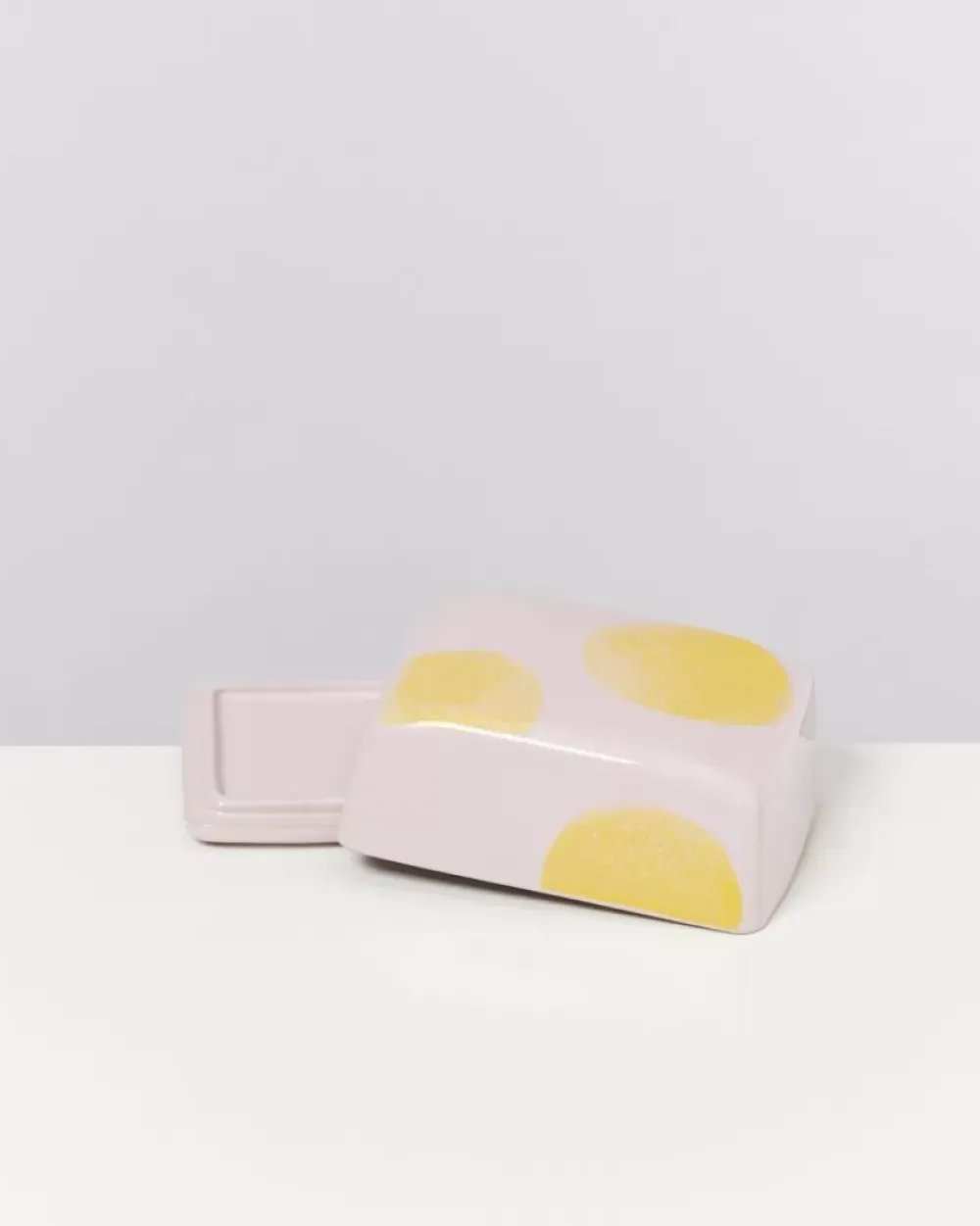 Motel a Miio Seia Butterdose Rosa Gelb Gepunktet